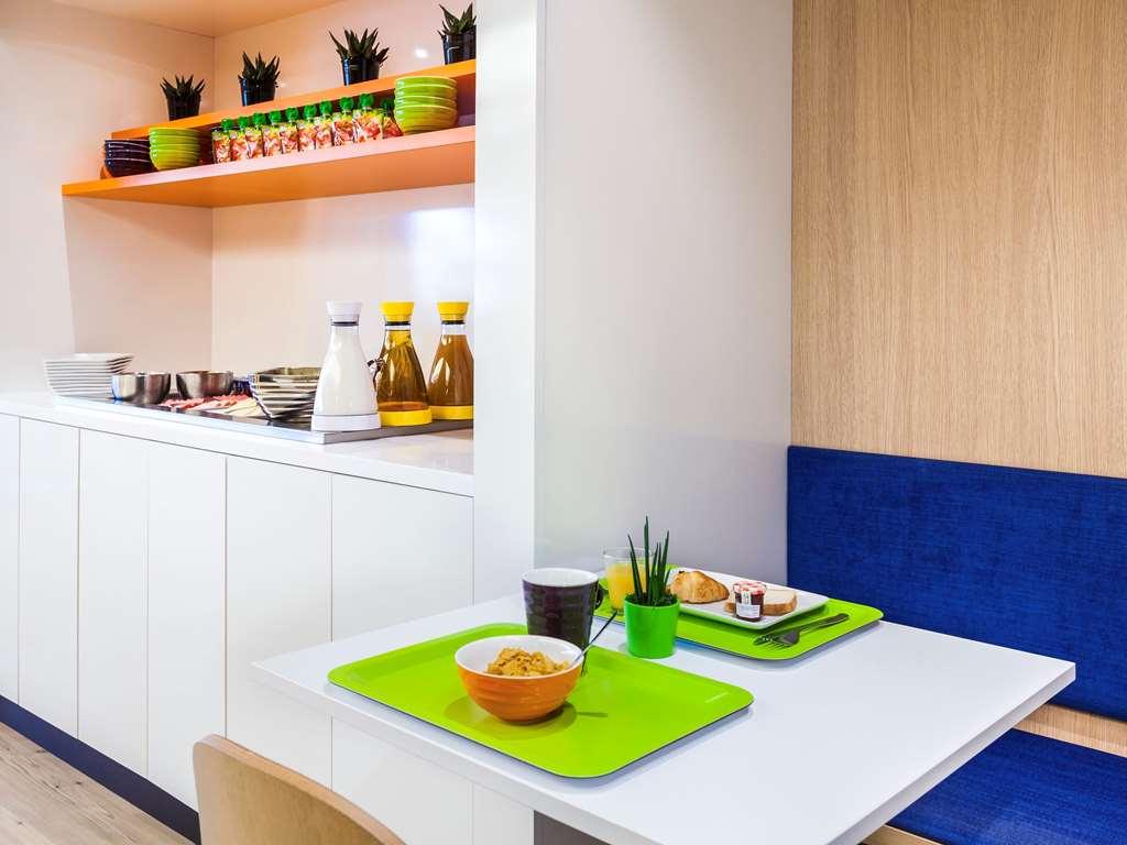 Ibis Styles Mulhouse Centre Gare Hotel Restaurant photo
